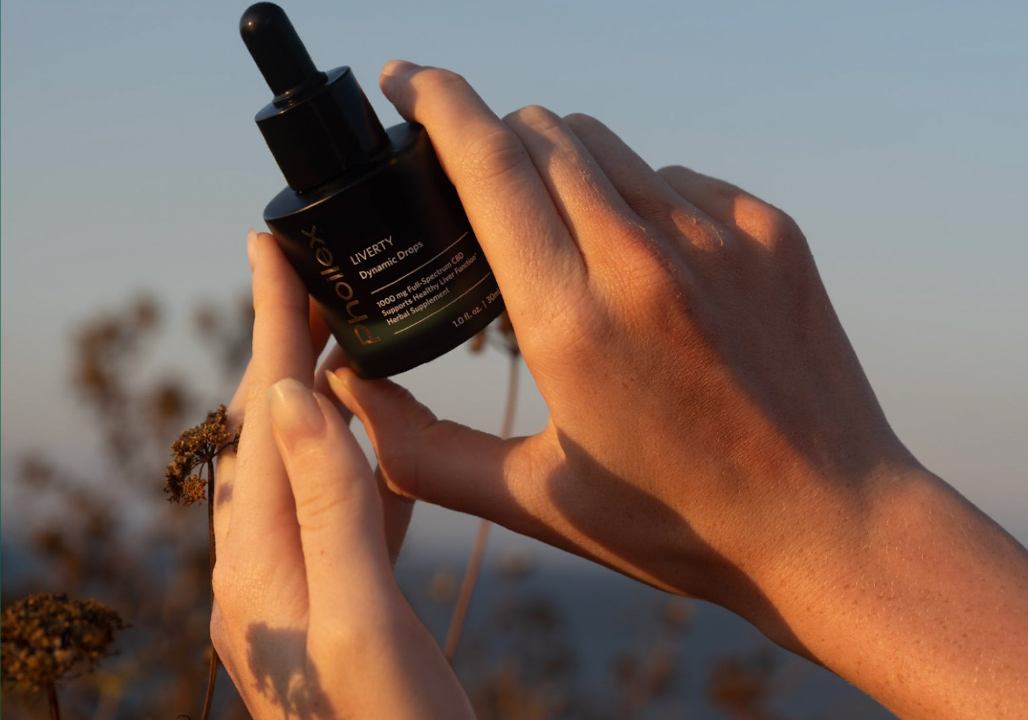 10 Soothing Natural Ingredients Every Sensitive Skin Routine Needs